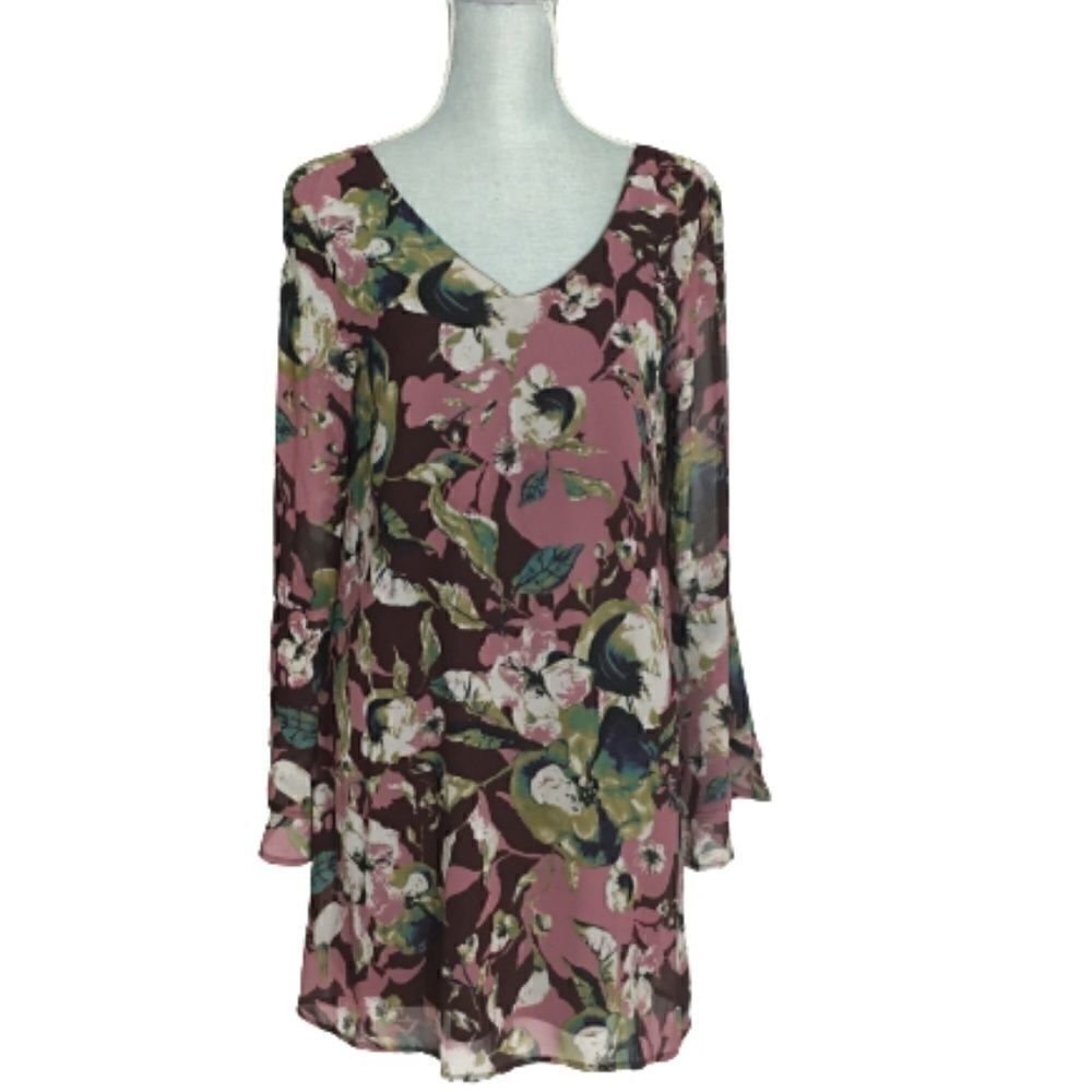 Peach Love California Floral Dress Size M